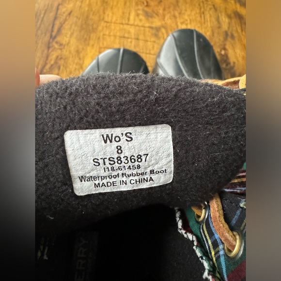 Women’s Sperry Duck Boots - Size 8 - Picture 7 of 7